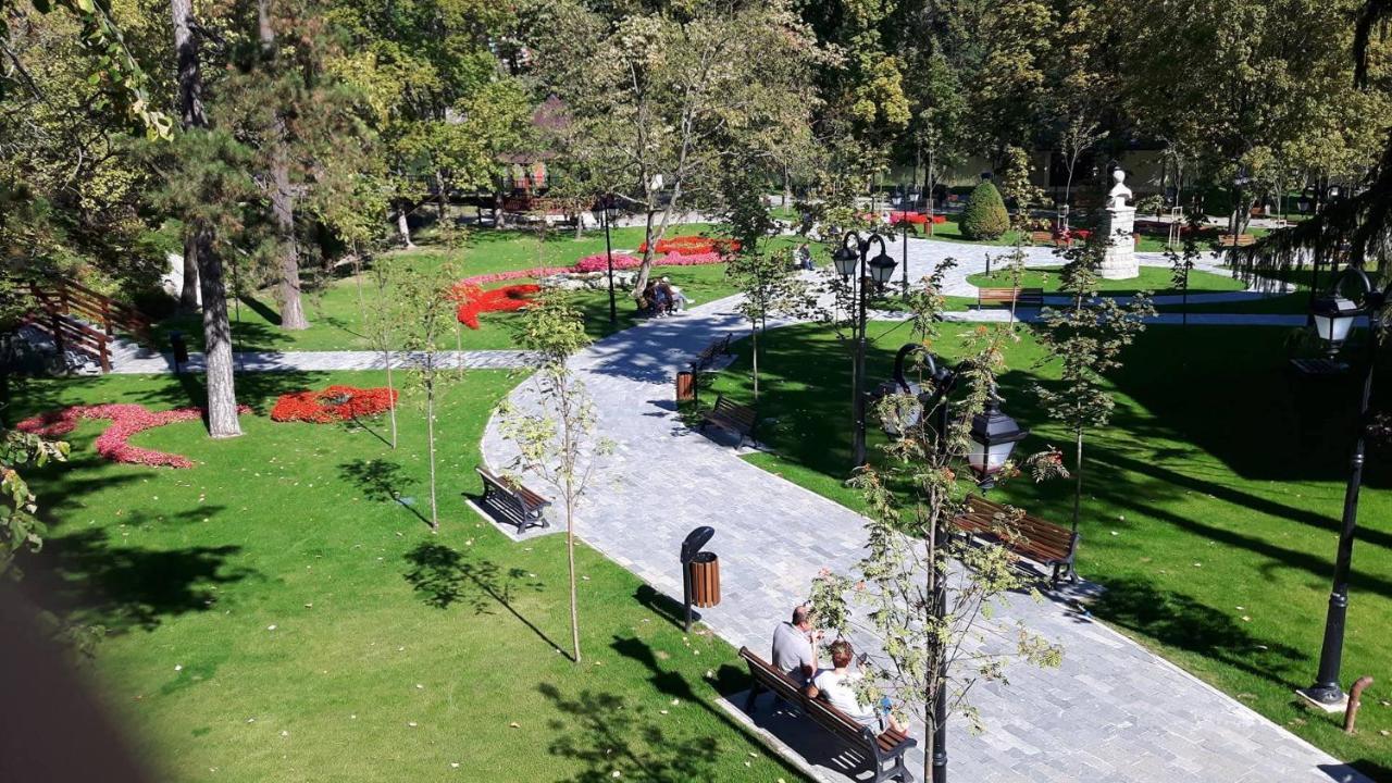 Hotel Traian Caciulata Călimăneşti Exteriör bild