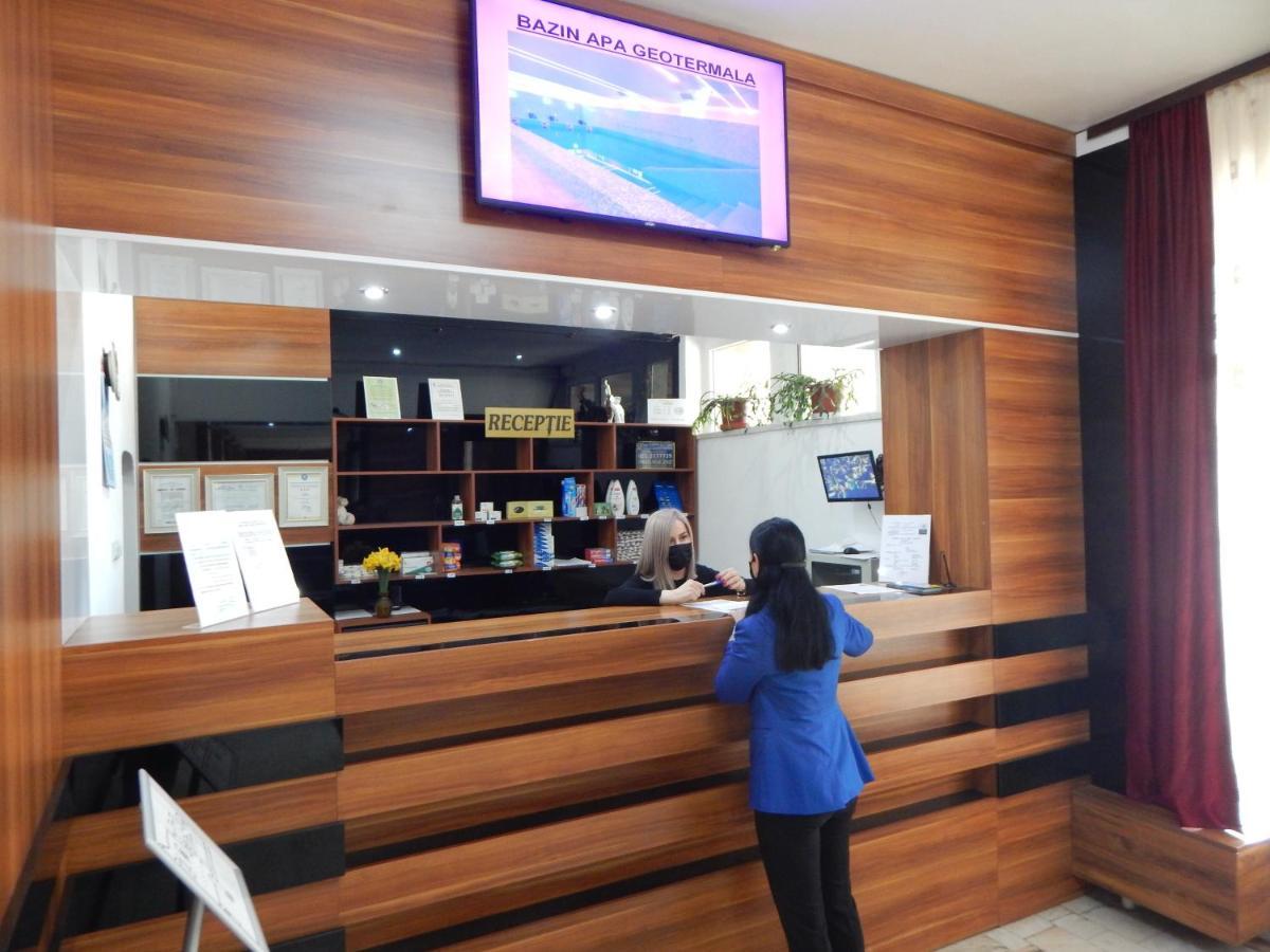 Hotel Traian Caciulata Călimăneşti Exteriör bild